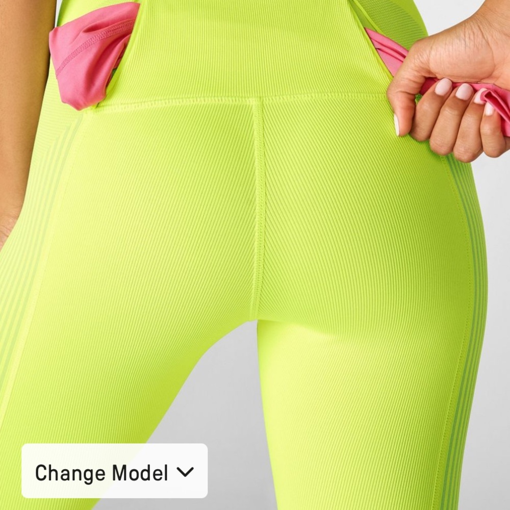 Fabletics Ultra High Waisted Seemless Sprint Legging - Picture 3 of 5